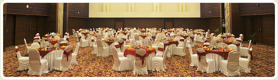 Vits Hotel ปูเน่ ภายนอก รูปภาพ